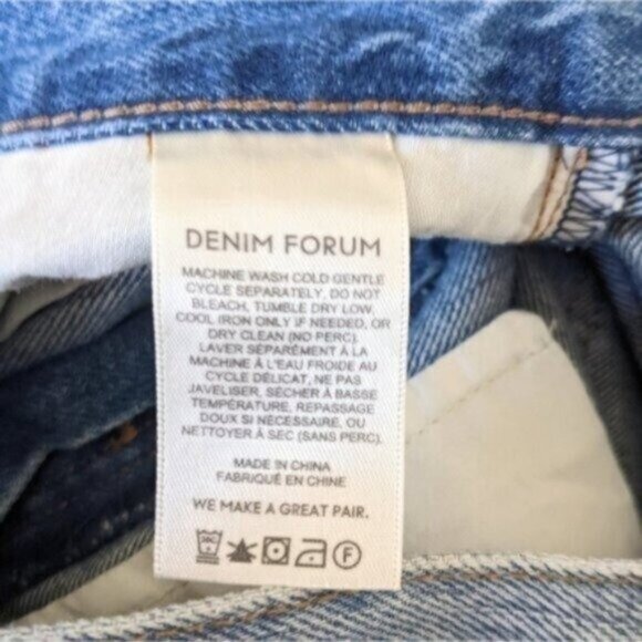 Aritzia High Rise Loose Boyfriend Jeans 25 Light Blue Wash Denim Forum Retro - Picture 8 of 9